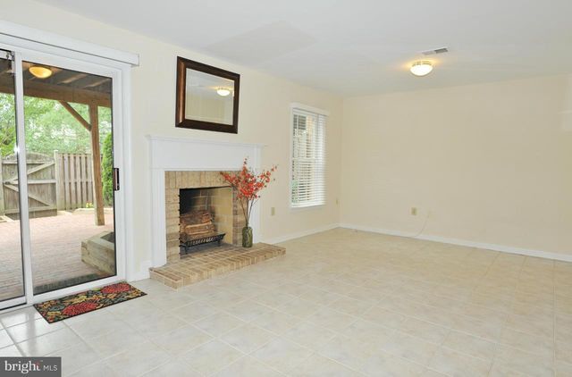 7411 SALFORD CT, Alexandria, VA 22315