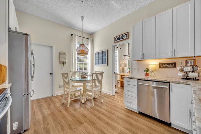 3397 STERLING LAKE CIRCLE, Oviedo, FL 32765