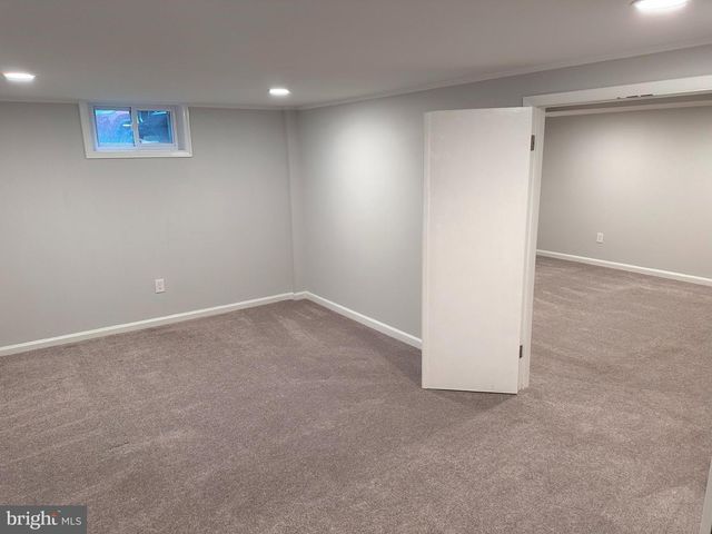 11908 ROCKING HORSE RD, Rockville, MD 20852