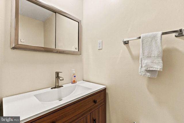4004 CROYDON LN, Bowie, MD 20715