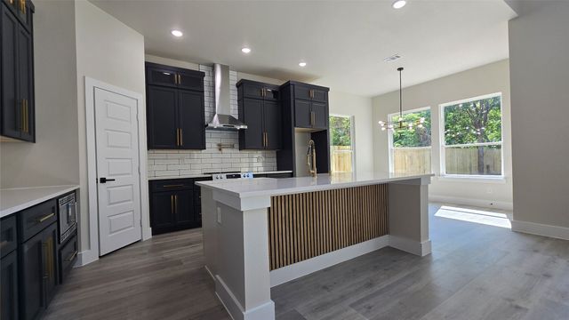 4111 Pringle Drive, Dallas, TX 75212