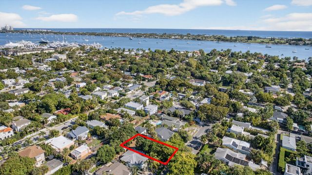 427 32nd Street, West Palm Beach, FL 33407