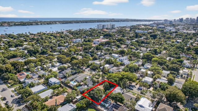 427 32nd Street, West Palm Beach, FL 33407