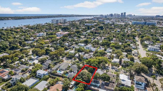 427 32nd Street, West Palm Beach, FL 33407