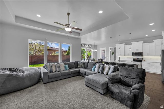 3699 W 2830 S, Hurricane, UT 84737