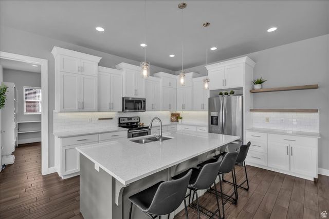3699 W 2830 S, Hurricane, UT 84737