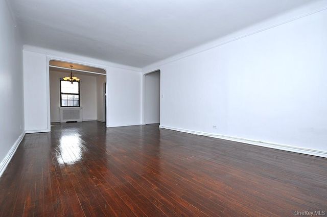 180 Garth Road 4F, Scarsdale, NY 10583