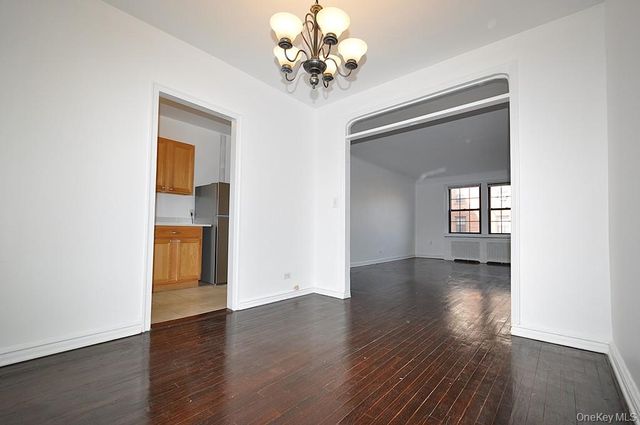 180 Garth Road 4F, Scarsdale, NY 10583