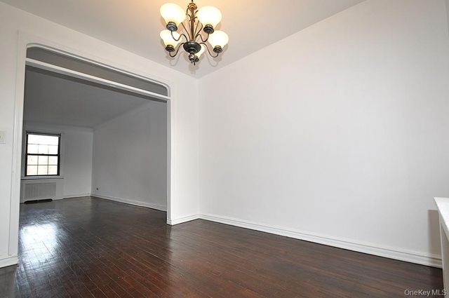 180 Garth Road 4F, Scarsdale, NY 10583