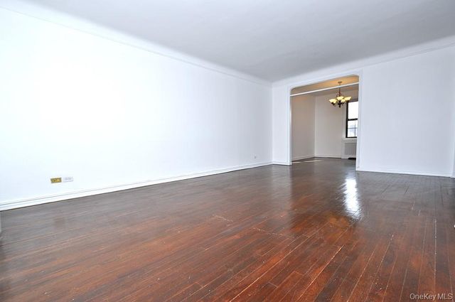 180 Garth Road 4F, Scarsdale, NY 10583