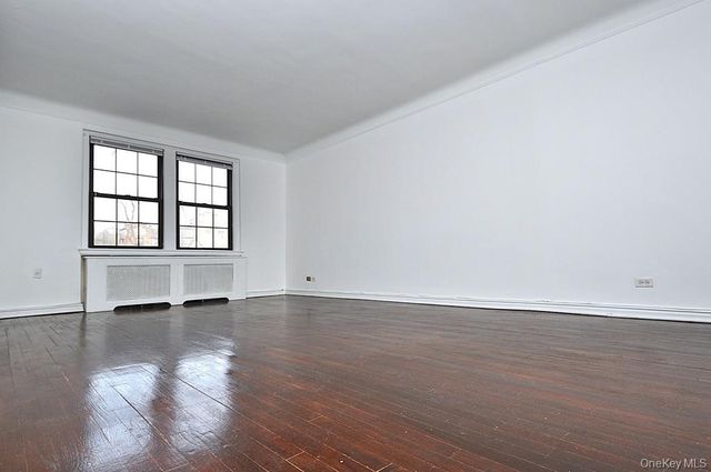 180 Garth Road 4F, Scarsdale, NY 10583