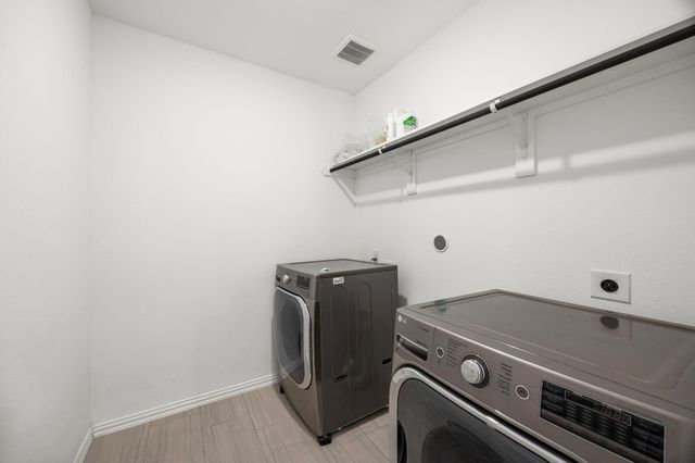 31319 Horseshoe Meadow Bend Lane, Fulshear, TX 77441