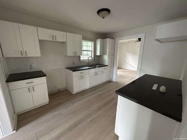 315 Muegge, San Antonio, TX 78202