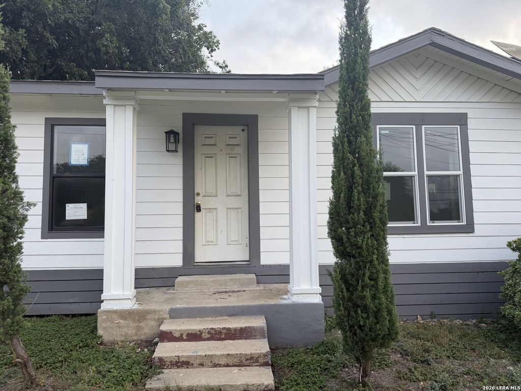 315 Muegge, San Antonio, TX 78202