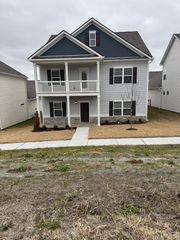 329 Canonbury Dr, Lebanon, TN 37087