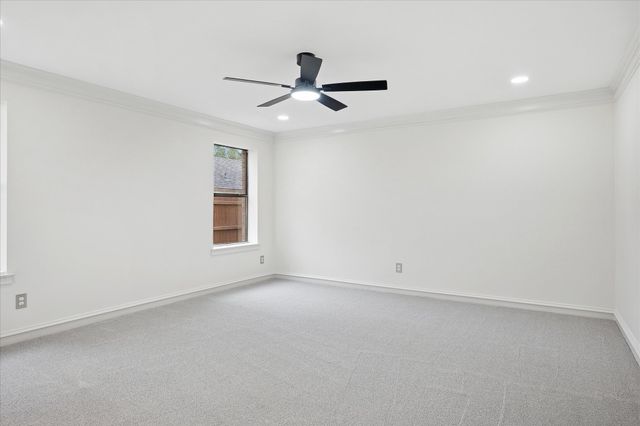 62 Legend Road, Benbrook, TX 76132