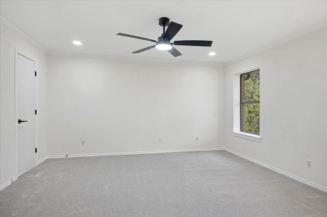 62 Legend Road, Benbrook, TX 76132