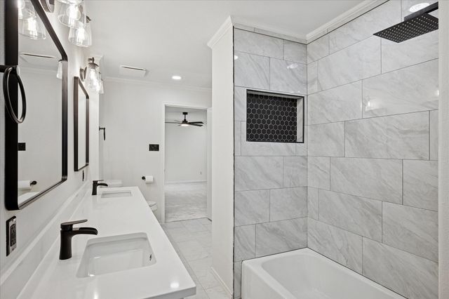 62 Legend Road, Benbrook, TX 76132