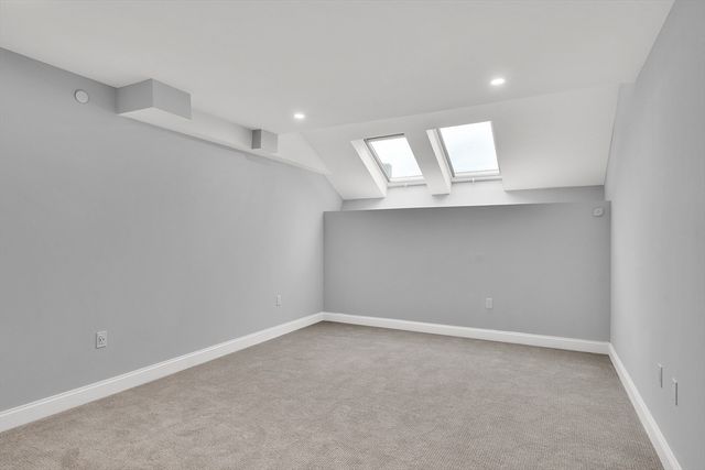 771-781 Harrison PH-8, Boston, MA 02118