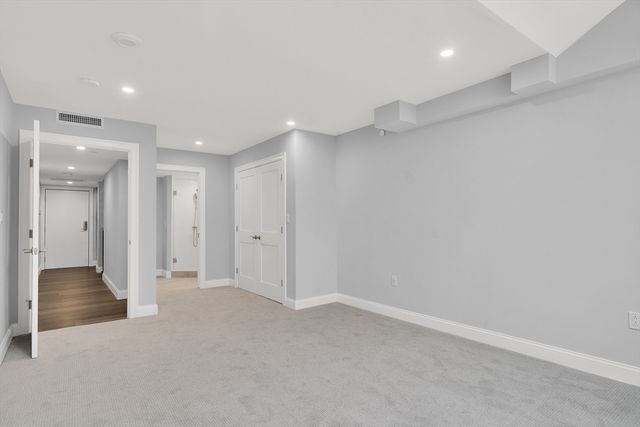 771-781 Harrison PH-8, Boston, MA 02118