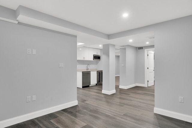 771-781 Harrison PH-8, Boston, MA 02118