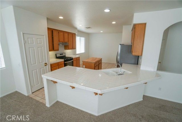 11625 Danielle, Adelanto, CA 92301