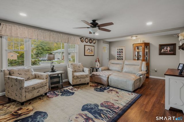 25 Sandy Hollow Drive, Waterford, CT 06385