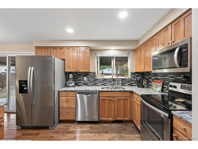 6089 W 70th Ave, Arvada, CO 80003