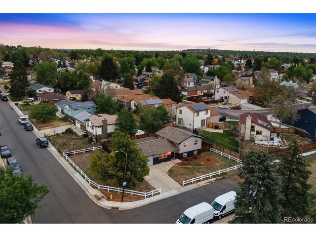 6089 W 70th Ave, Arvada, CO 80003