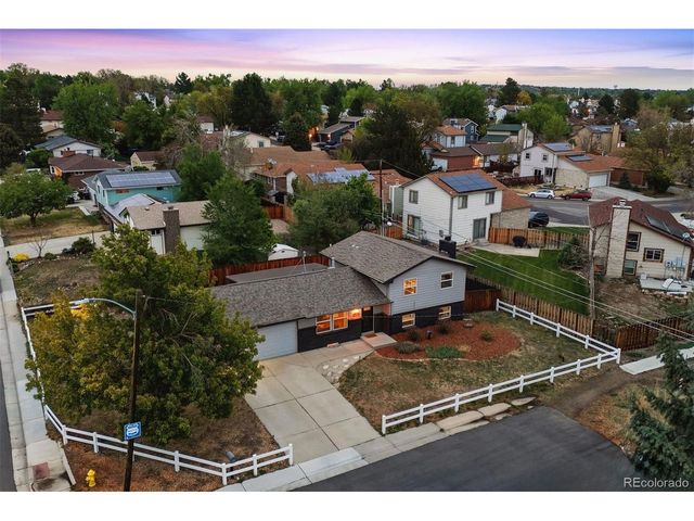 6089 W 70th Ave, Arvada, CO 80003