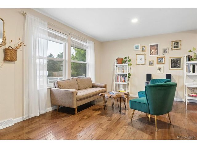 6089 W 70th Ave, Arvada, CO 80003