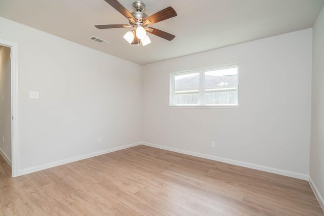 408 Bellmar Lane, Friendswood, TX 77546