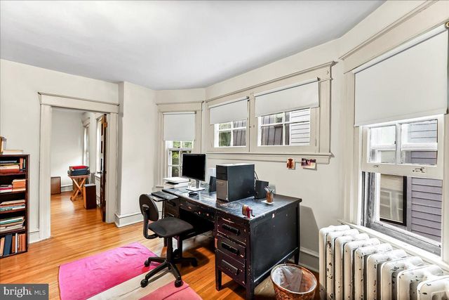 520 BURNHAM RD, Philadelphia, PA 19119