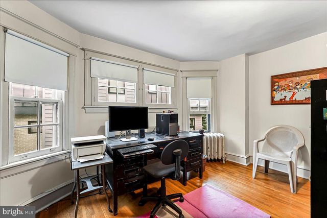520 BURNHAM RD, Philadelphia, PA 19119