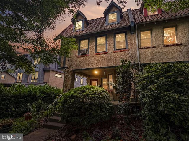 520 BURNHAM RD, Philadelphia, PA 19119