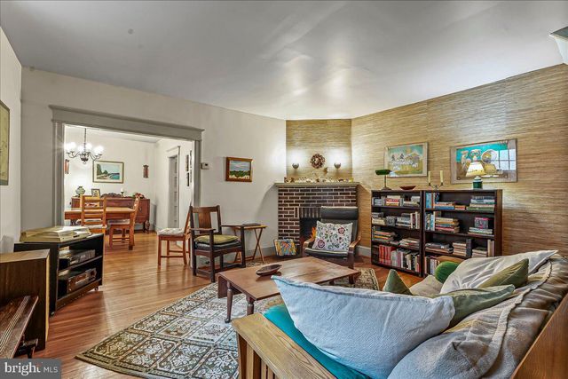 520 BURNHAM RD, Philadelphia, PA 19119