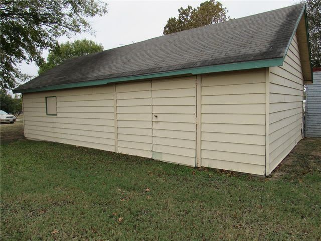 2900 Highway 290 W, Brenham, TX 77833