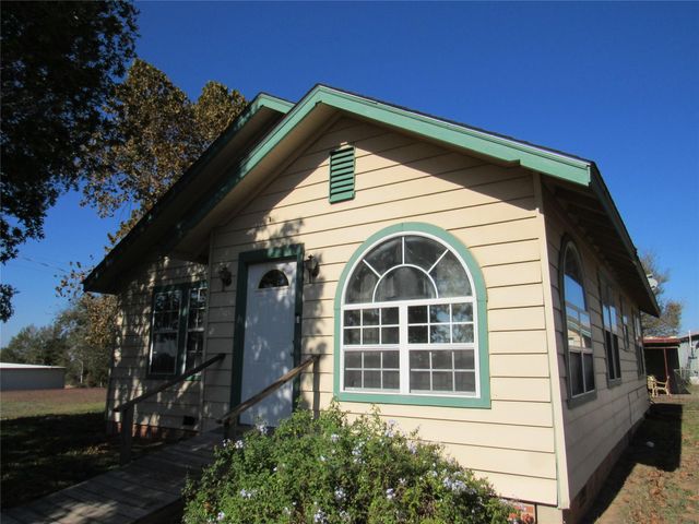 2900 Highway 290 W, Brenham, TX 77833