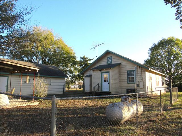 2900 Highway 290 W, Brenham, TX 77833