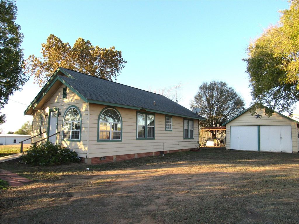 2900 Highway 290 W, Brenham, TX 77833