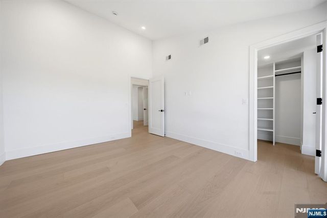 117 Henry Street LEFT, Palisades Park, NJ 07650