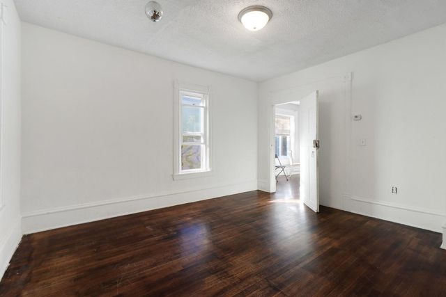 2814 Colfax Avenue S, Minneapolis, MN 55408