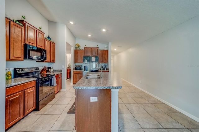 10222 COOL WATERLILY AVENUE, Riverview, FL 33578