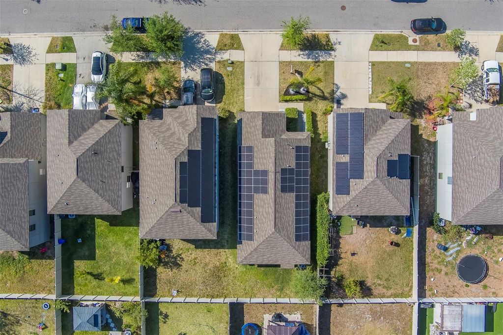 Image 54 of property listing at 10222 COOL WATERLILY AVENUE, Riverview, FL 33578