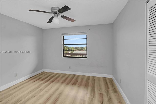 4930 E Sabal Palm Blvd 306, Tamarac, FL 33319