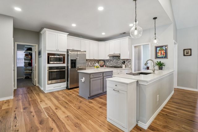 2809 Roper Drive, Plano, TX 75025