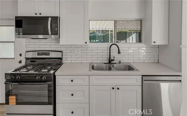 1001 W Lambert 84, La Habra, CA 90631