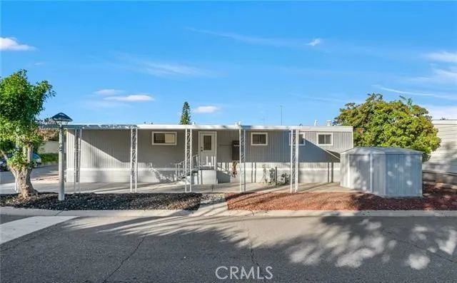 1001 W Lambert 84, La Habra, CA 90631