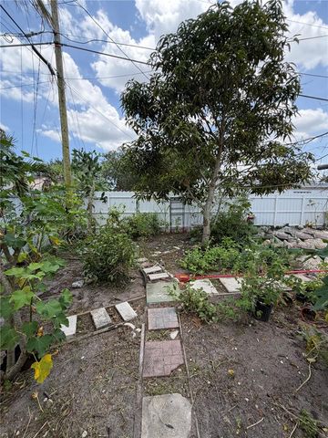 2300 SW 43rd Avenue, Fort Lauderdale, FL 33317