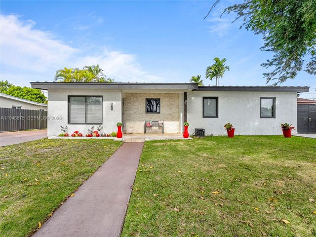 11415 SW 56th St, Miami, FL 33165